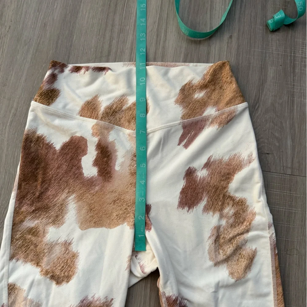 WeWoreWhat Brown and White Patterned Leggings - Picture 6 of 9